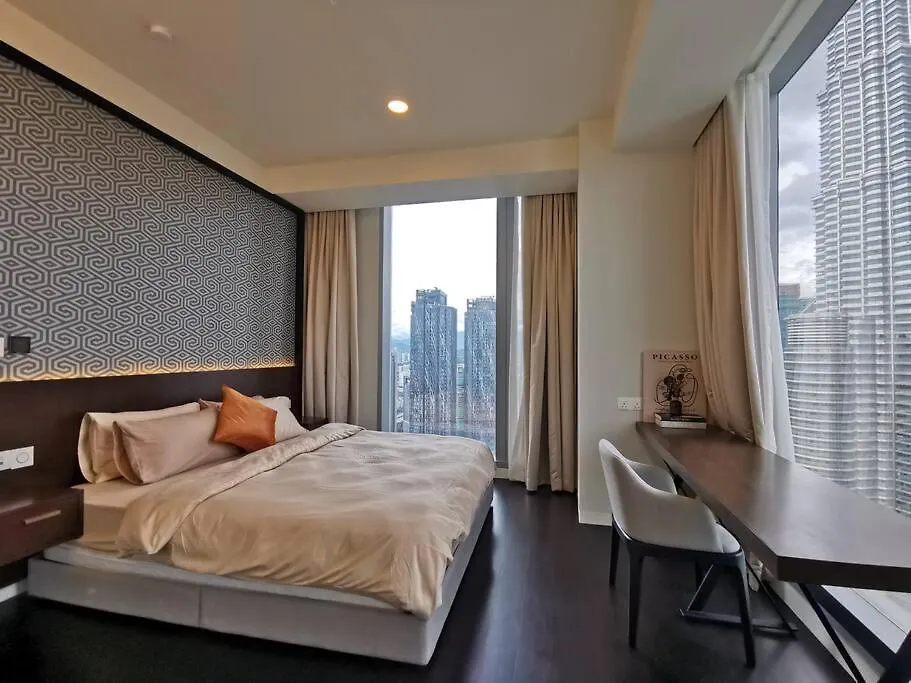 Tropicana The Residences Klcc By Rverse Suite Kuala Lumpur Apartment