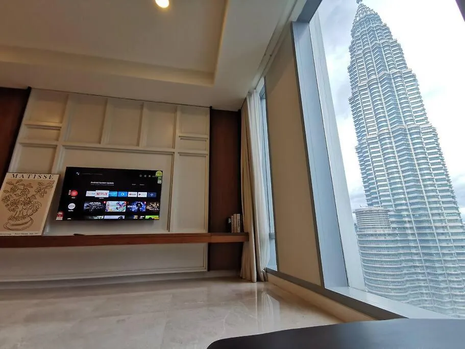 Apartment Tropicana The Residences Klcc By Rverse Suite Kuala Lumpur