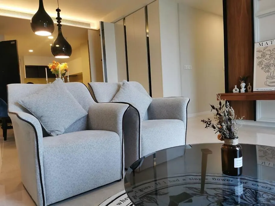 Apartment Tropicana The Residences Klcc By Rverse Suite Kuala Lumpur